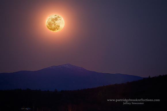 110319LargestMoonMonadnockSpoffordNH4