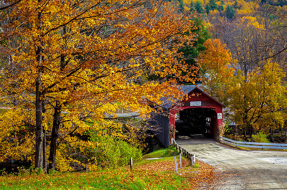 Autumn Green River Bridge, Green River, Guilford
