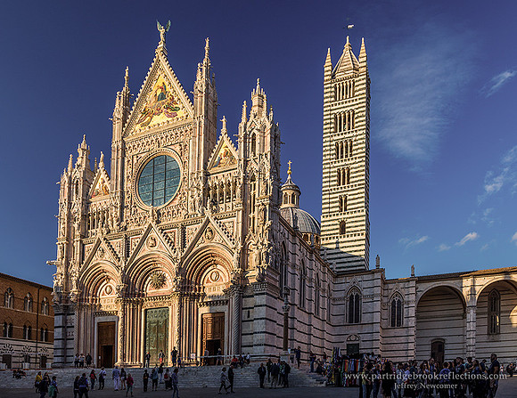 170926PiazzaDelDuomoSienaItaly