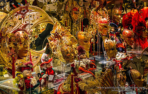 171009VenetianMasksVeniceIT