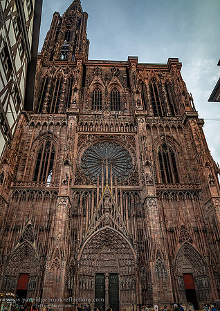 231028LookUp2StrasbourgCathedralStrasbourgFrance