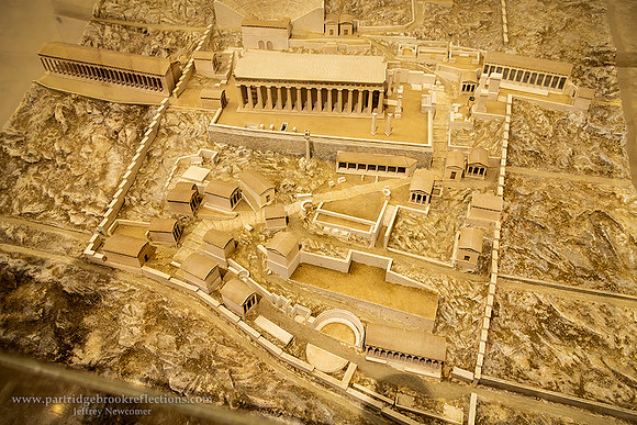 240908TempeOfApollo6ThCenturyBCDelphiMuseumGr