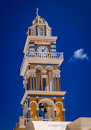 240916ClockTowerCathedralOfSaintJohnTheBaptistSantoriniGr