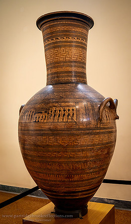 240909GraveAmphoraNatArchMuseumAthensGr