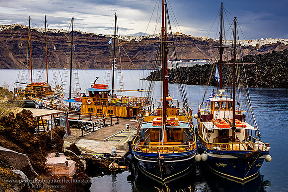 240918NeaKameniDockSantoriniGr