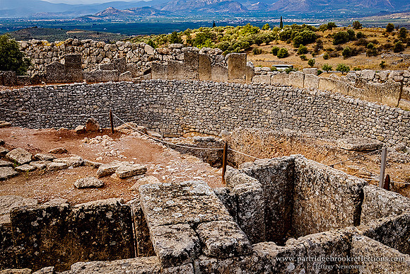 240910GraveCircleMyceneanAcropolisArgolidaMykinesGr