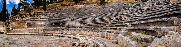 240908TheaterOfDelphiGrPano