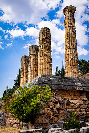 240908ApollosColumnsDelphiGr