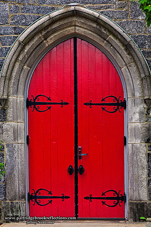 110628StJamesDoorKeeneNH12x18