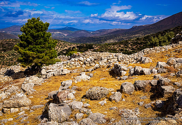 240910AncientStonesAcropolisArgolidaMykinesGr