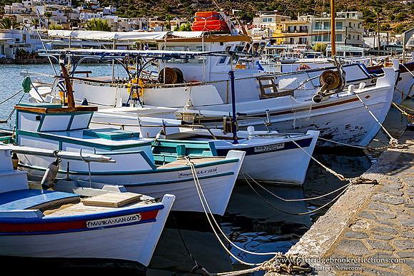 240914BoatLineEloundaGr