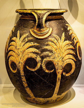 240913Pithos1700-1650BCHeraklionArchMuseumGr